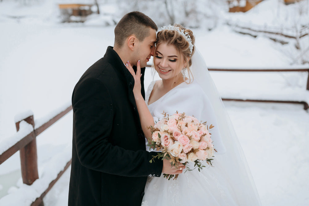 Stunning Jewelry Ideas for Winter Weddings